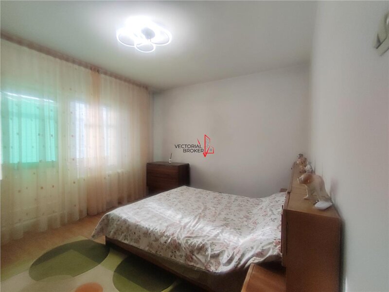 Obor, decomandat, hol H, bloc 86, la 5 min. de metrou Obor.